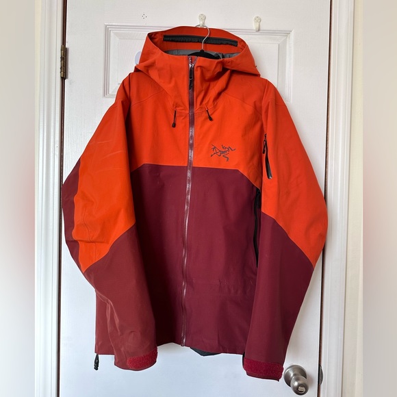 Arc'teryx Other - Arc’teryx Rush Jacket - Men’s Large